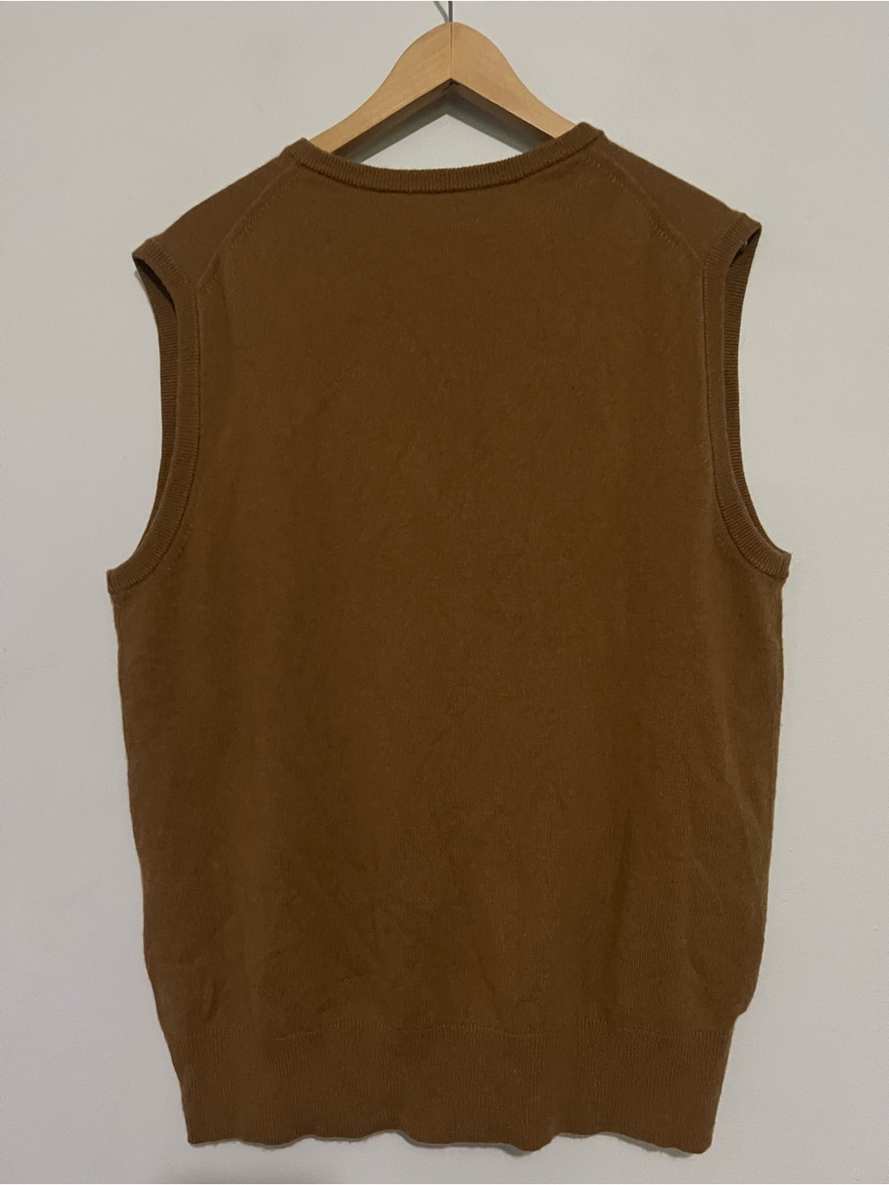 Tory Burch Camel Embroidered bird V-Neck Sweater Vest size large - Picture 5 of 7